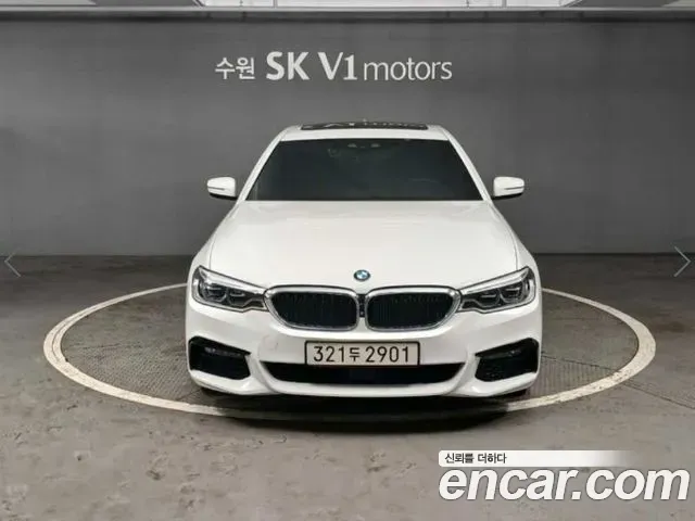 BMW 5-Series 530i M Sport Package Plus 2019