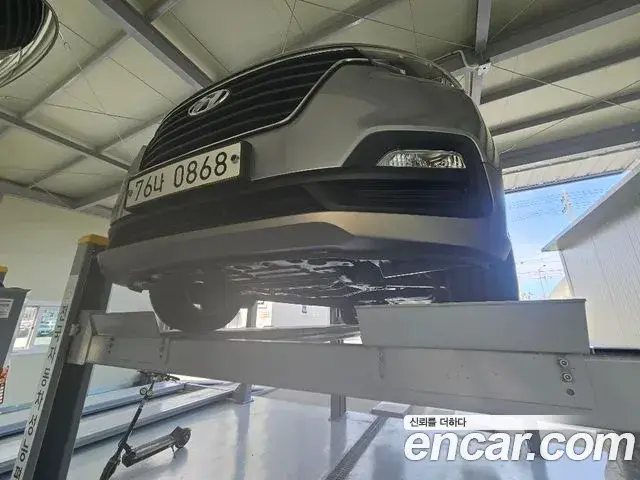 Hyundai Starex Wagon 11-Seater Modern 2020