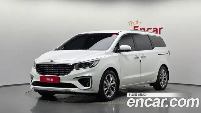 Kia Carnival Gasoline 7-Seater Limousine President 2019