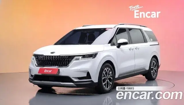 Kia Carnival Gasoline 9-Seater Prestige 2020