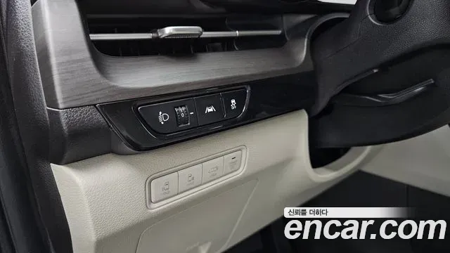 Kia Carnival Diesel 9-Seater Noblesse 2020 — фото 27