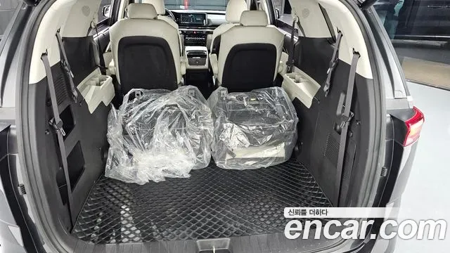 Kia Carnival Diesel 9-Seater Noblesse 2020 — фото 37