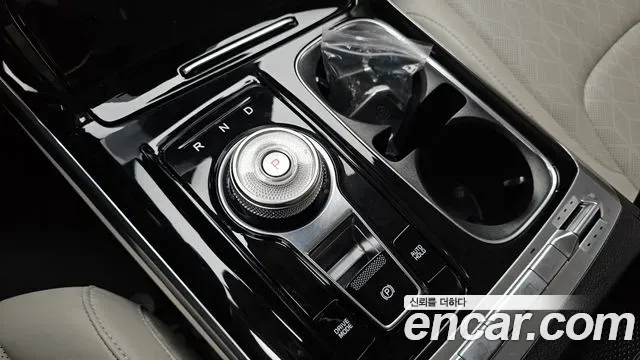 Kia Carnival Diesel 9-Seater Noblesse 2020 — фото 9