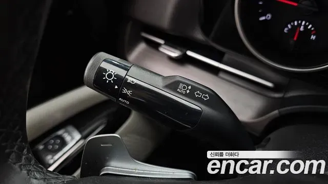 Kia Carnival Diesel 9-Seater Noblesse 2020 — фото 31