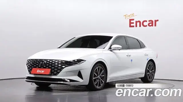 Hyundai Grandeur 2.5 Le Blanc 2022
