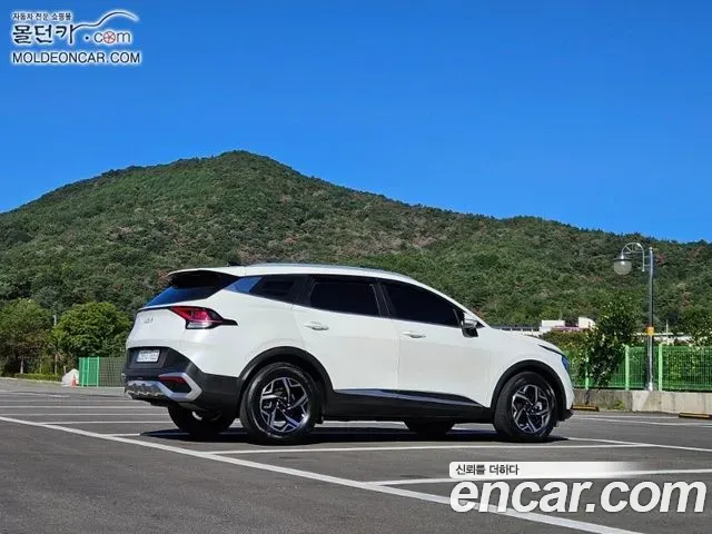 Kia Sportage Diesel 2.0 2WD Prestige 2022 — фото 2