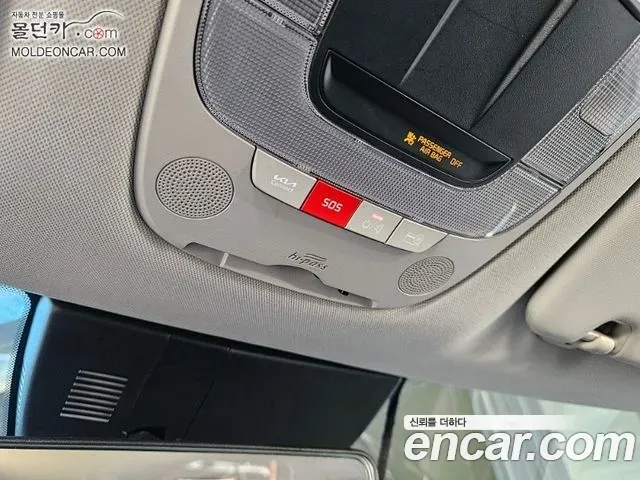 Kia Sportage Diesel 2.0 2WD Prestige 2022 — фото 12