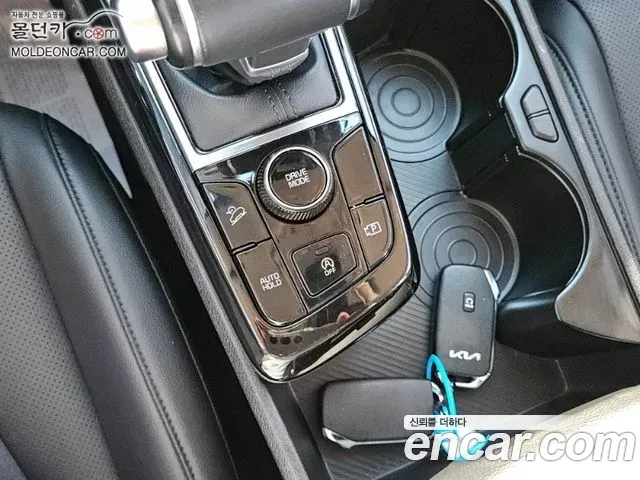 Kia Sportage Diesel 2.0 2WD Prestige 2022 — фото 14