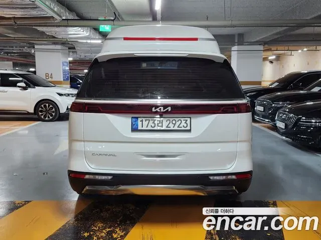 Kia Carnival Gasoline 9-seater Limousine(Special vehicle) 2022 — фото 4