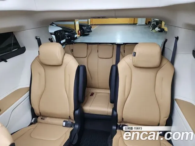 Kia Carnival Gasoline 9-seater Limousine(Special vehicle) 2022 — фото 17