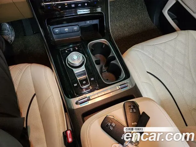 Kia Carnival Gasoline 9-seater Limousine(Special vehicle) 2022 — фото 11