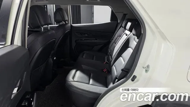 SsangYong KORANDO Gasoline 1.5 2WD C5 Plus 2020 — фото 12