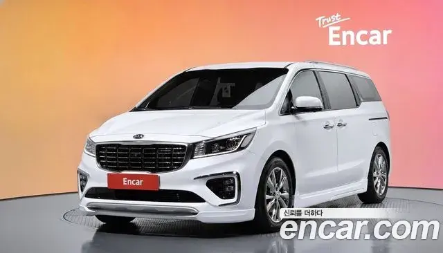 Kia Carnival 9-Seater Hi-Limousine Noblesse Special 2019