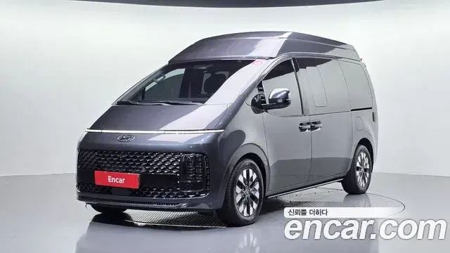 Hyundai Staria 4WD Lounge 9-Seater Inspiration 2022