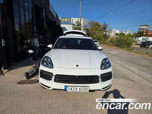 Porsche Cayenne 3.0 2021