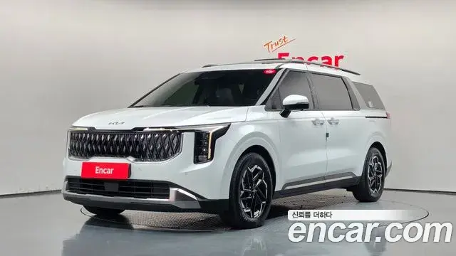 Kia Carnival Gasoline 9-Seater Noblesse 2025