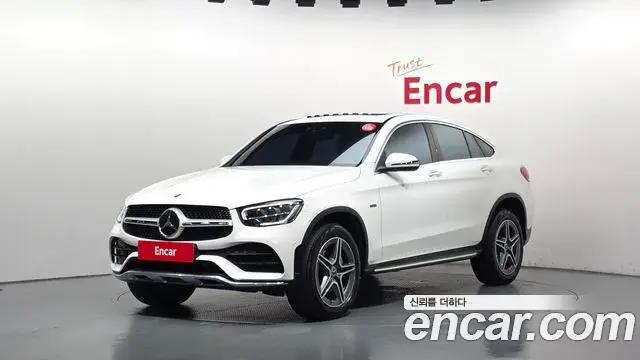 Mercedes-Benz GLC-Class GLC300e 4MATIC Coupe 2021