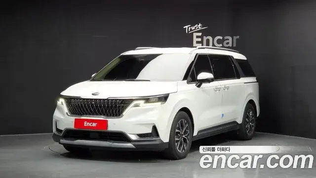 Kia Carnival Gasoline 9-Seater Signature 2021