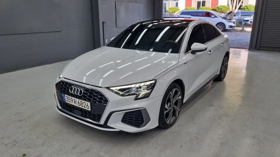 Audi A3 40 TFSI Premium 2023
