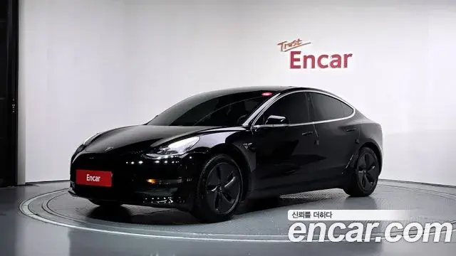 Tesla Model 3 Standard Range Plue RWD 2020