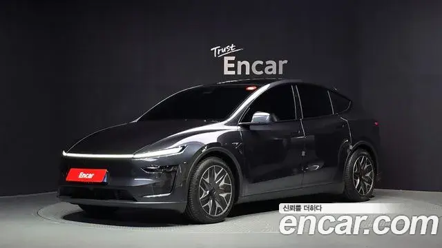 Tesla Model Y L Long Range AWD 2026