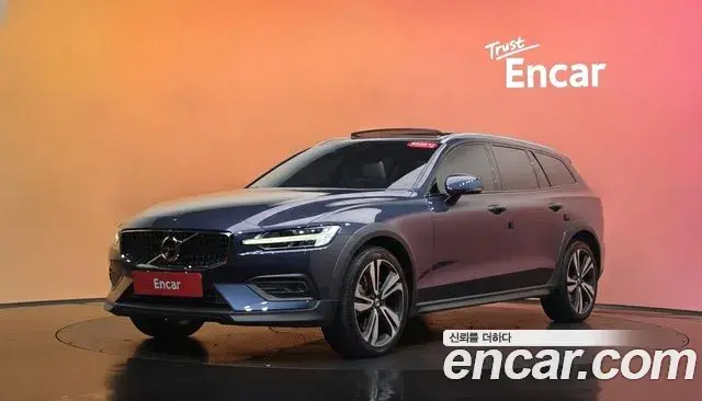 Volvo V60 T5 Pro AWD 2019