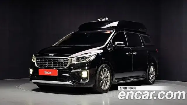 Kia Carnival 9-Seater Hi-Limousine Noblesse Special 2019