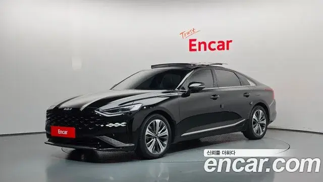 Kia K8 Signature 2022
