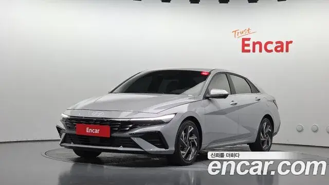 Hyundai AVANTE 1.6 Inspiration 2024