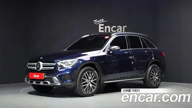 Mercedes-Benz GLC-Class GLC300e 4MATIC 2021