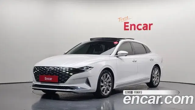 Hyundai Grandeur Calligraphy 2020