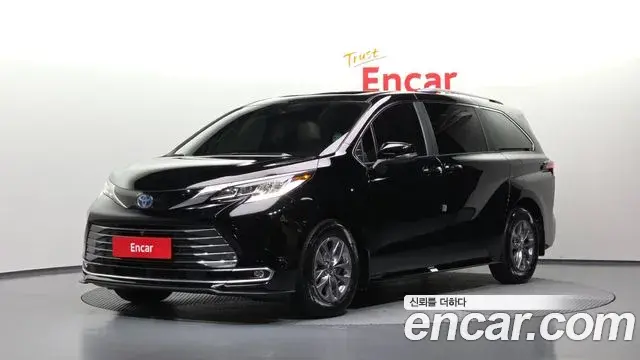Toyota Sienna 2.5 Hybrid AWD 2023