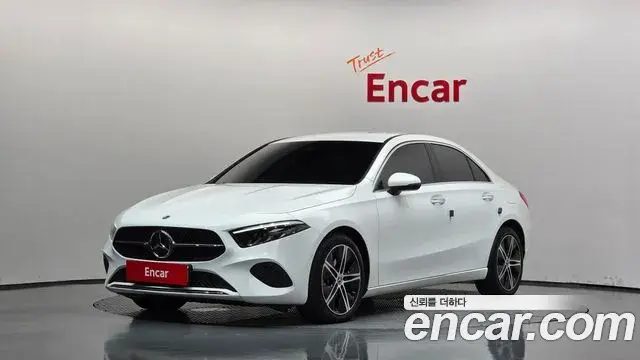 Mercedes-Benz A-Class A220 Sedan 2025