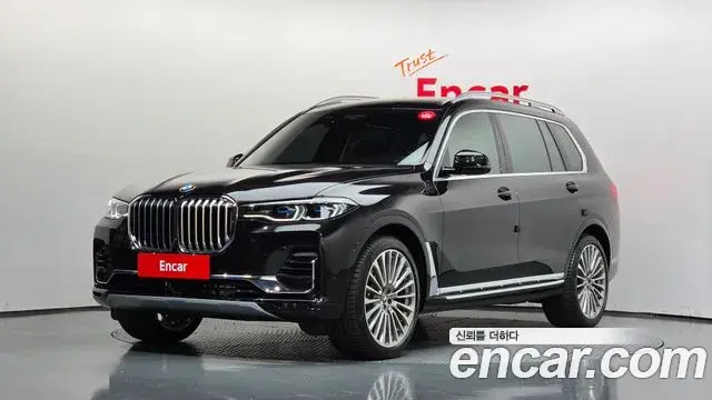 BMW X7 xDrive 40i Design Pure Excellence 7-Seater 2021