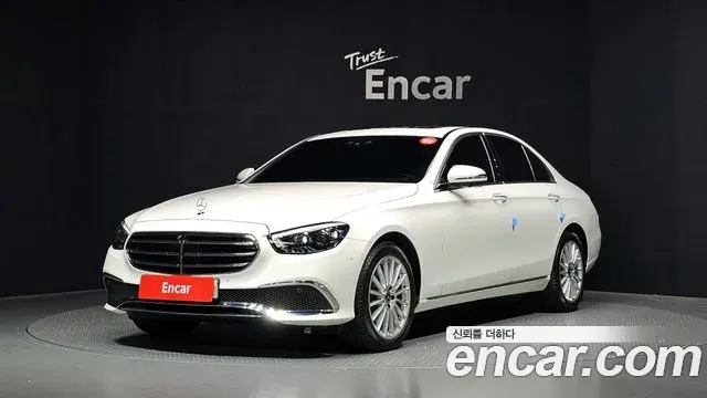 Mercedes-Benz E-Class E220d 4MATIC Exclusive 2022