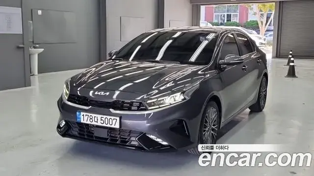 Kia K3 1.6 signature 2022