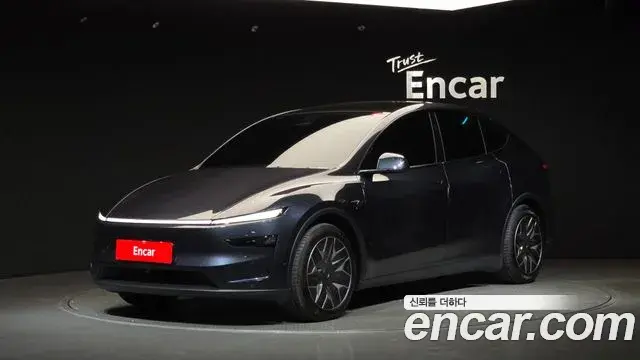 Tesla Model Y L Long Range AWD 2026