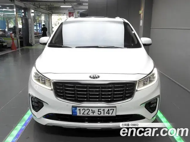 Kia Carnival 9-Seater Noblesse Special 2019
