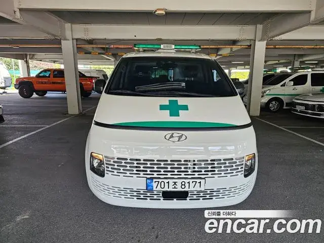 Hyundai Staria Ambulance 2024