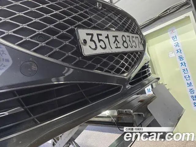 Genesis G90 5.0 AWD Limousine Prestige 2019