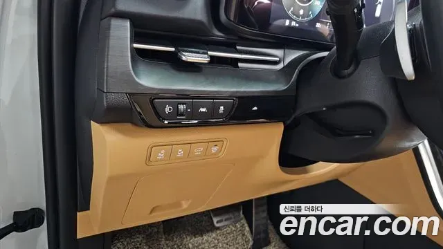 Kia Carnival Gasoline 7-Seater Signature 2021 — фото 16