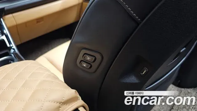 Kia Carnival Gasoline 7-Seater Signature 2021 — фото 38