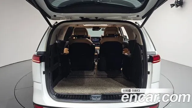 Kia Carnival Gasoline 7-Seater Signature 2021 — фото 20