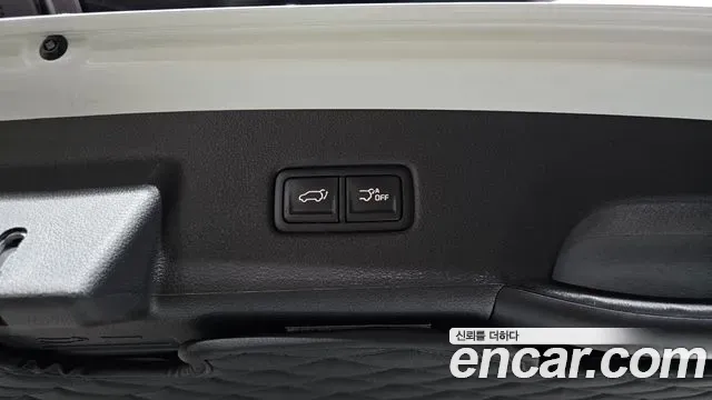 Kia Carnival Gasoline 7-Seater Signature 2021 — фото 27