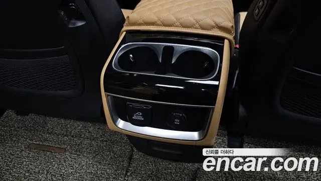 Kia Carnival Gasoline 7-Seater Signature 2021 — фото 36