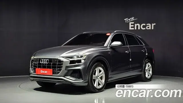 Audi Q8 45 TDI Quattro Premium 2021