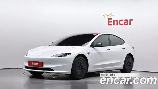 Tesla Model 3 스탠다드 RWD 2026