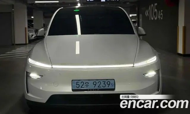 Tesla Model Y L Long Range AWD 2026 — фото 3