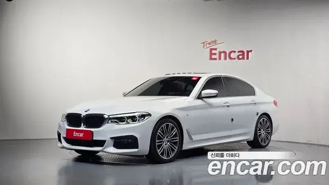 BMW 5-Series 530i M Sport Package Plus 2020