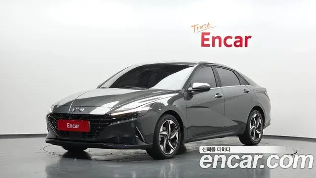 Hyundai AVANTE 1.6 Inspiration 2021